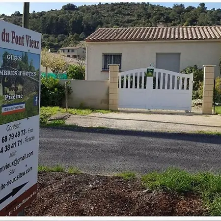 Les Gites Du Pont Vieux Bed & Breakfast